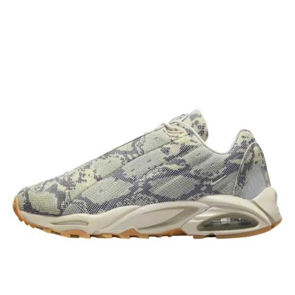 nike-hot-step-air-terra-drake-nocta-snakeskin-2-600x600-1 נעלי Nike Hot Step Air Terra NOCTA Snakeskin בעיצוב דוגמת עור נחש - Image 1